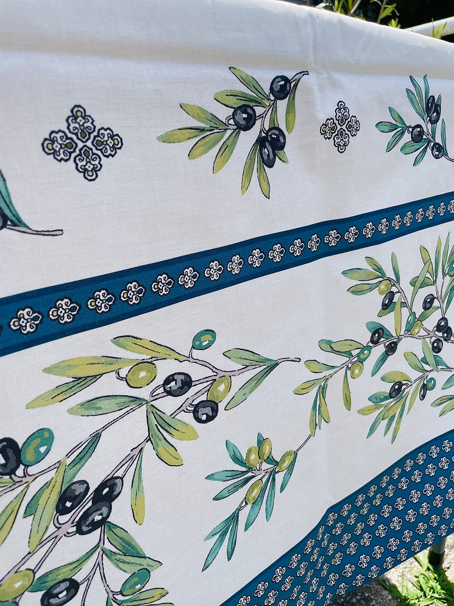《フランス製コットン撥水クロス》テーブルクロス|ガランス|250cm×150cm